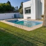 Photo-1 : Villa S+4 avec piscine à Carthage