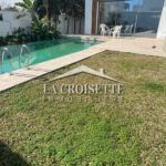 Photo-1 : Villa S+3 avec piscine aux Jardins de Carthage