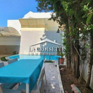 Villa S+3 avec piscine à La Marsa