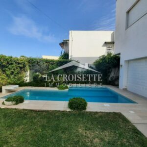 Villa S+5 avec piscine à La Marsa MVL0922