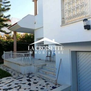 Villa S+5 à La Marsa MVL1605