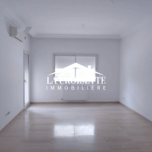 Appartement S+3 à La Soukra MAV1504