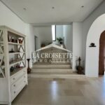 Photo-5 : Villa S+5 meublée ou vide à La Soukra MVL1356