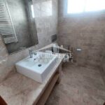 Photo-7 : Villa S+4 avec piscine à La Marsa ZVL1615