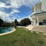 Photo-1 : Villa en S6 avec Piscine à Gammarth