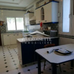 Photo-3 : Villa S+5 à La Soukra MVL0117